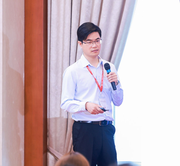 对话亚星官网材料丁文全：解读材料创新趋势 液晶技术大有可为